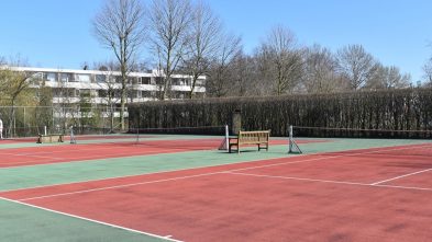 Tennisbanen campus Erasmus Universiteit